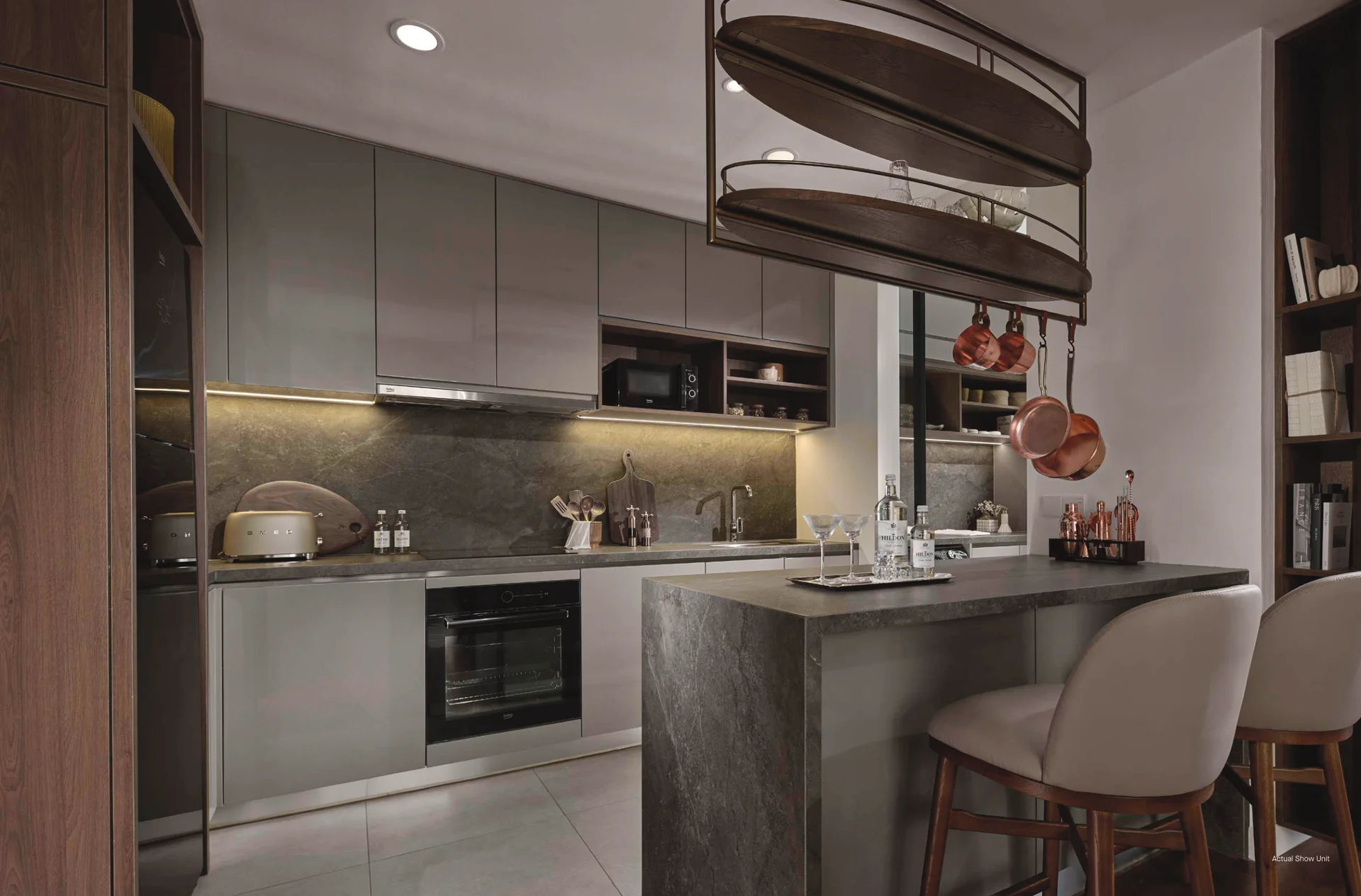 Fully furnished kitchen with fridge, oven, hob and hood at AVÉA